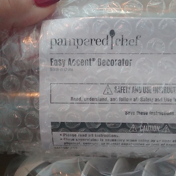 Pampered Chef Easy Accent Decorator NIB 100260 - Picture 2 of 4